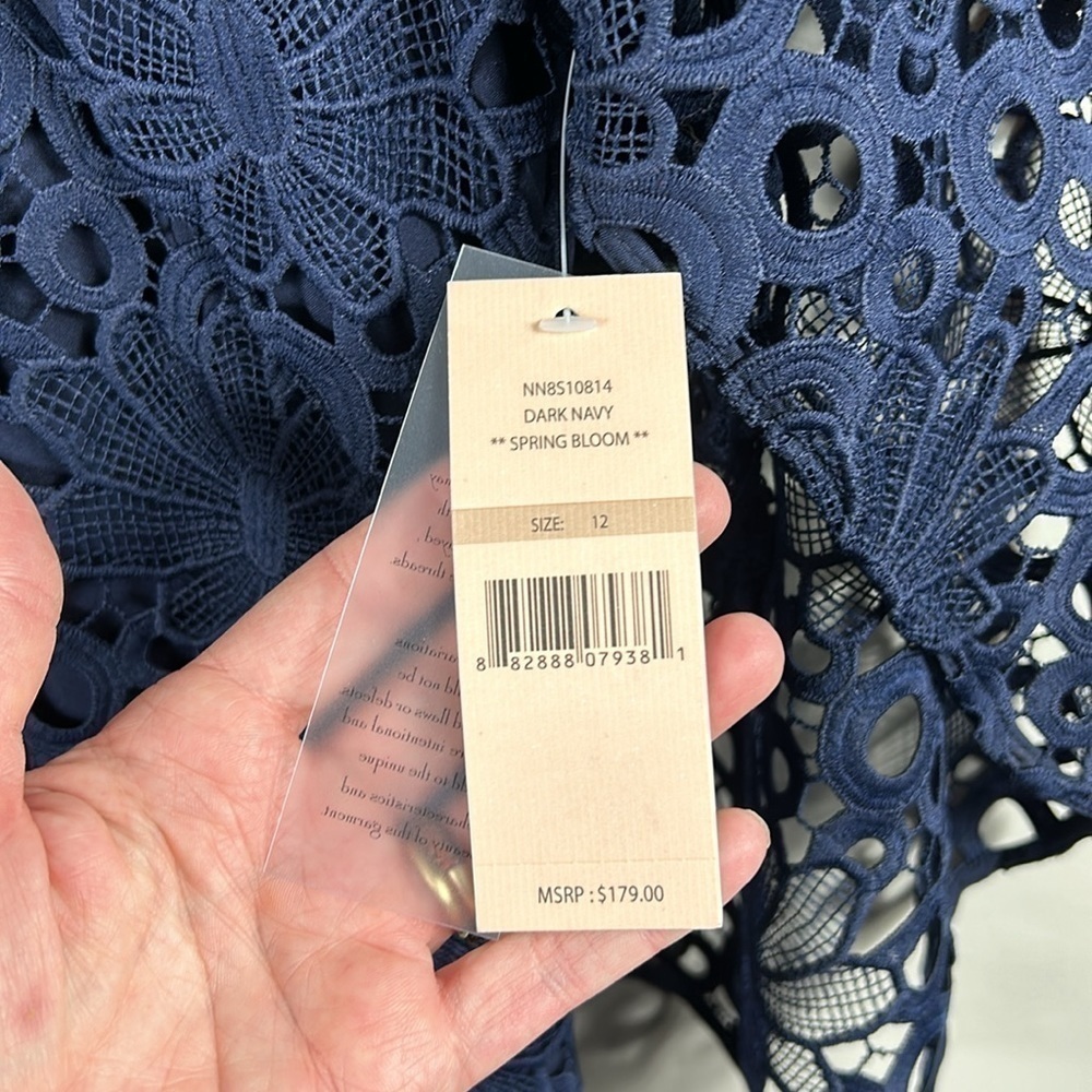 Nanette Lepore Dark Navy Crochet Eyelet Split Bell Sleeve Shift Dress Size 12 - Picture 7 of 10